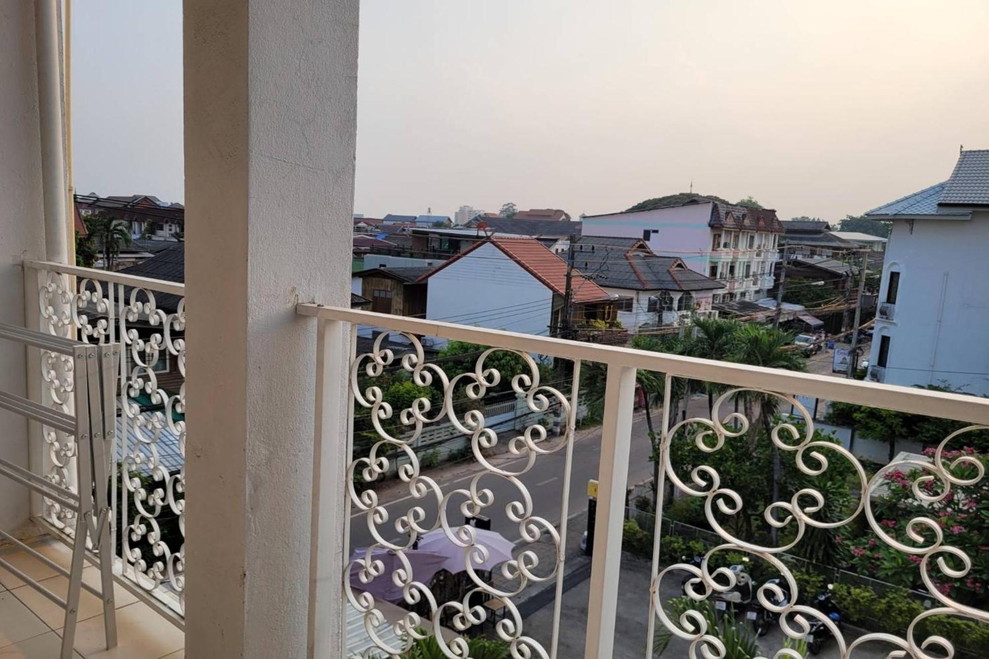 Asaya House Hotell Chiang Mai Eksteriør bilde
